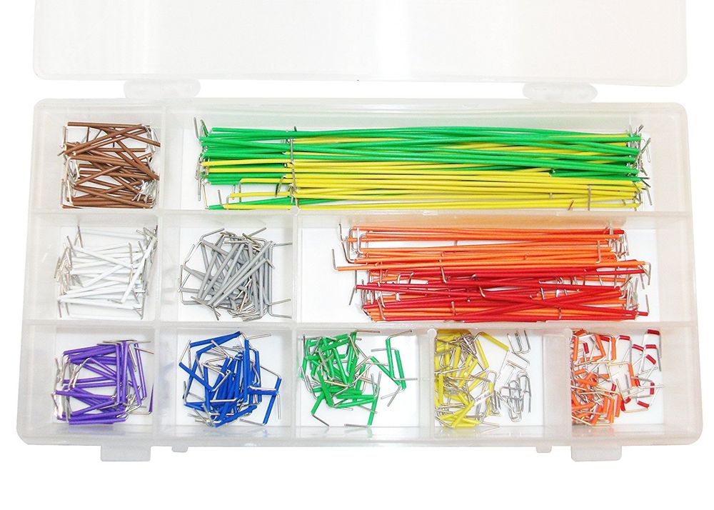 Photo of a 350-piece kit of straight jumper wires with 90-degree bends for various distances of breadboard spacing.