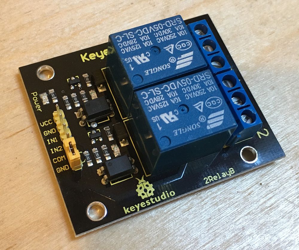Photo of a Keyestudio 2 Channel, SPDT relay board.